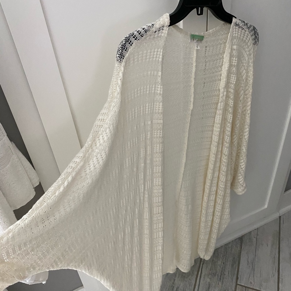 Sheer Shell Sweater - Picture 4 of 4